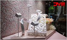 深圳駿依美首飾包裝公司于2018年公司官網(wǎng)正式升級啟用新網(wǎng)站